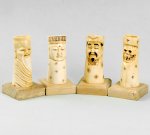 afc0128 Carved Ox Bone Wood Base 4 Pencil Vase Carving Display