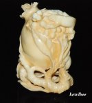aeb0467 DELICATE HIPPO TUSK SNUFF BOTTLE MEGRANATE