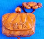 Japanese Carved Wood Boxwood Inro Crab Netsuke Carving