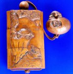 Hand Carved Japanese Boxwood Inro Netsuke Turtle 3.5"