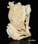 aeb0539 Hand Carved Hippo Ivory Carving Snuff Bottle Lizard Fruit