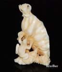 aeb0578 Japanese Hippo Ivory Carving Snuff Bottle Frog Lotus
