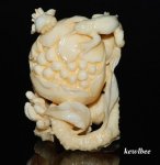 aeb0618 Hand Carved Hippo Ivory Carving Snuff Bottle Megranate