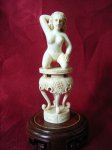 kka0328 Mammoth Ivory Carving Western Nude Lady Knee