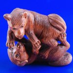 Japanese Carved Boxwood Wood Netsuke Carving 2 Dog Fighting #617