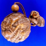 Carved Japanese Boxwood Inro Netsuke Animal Ball 2.4"