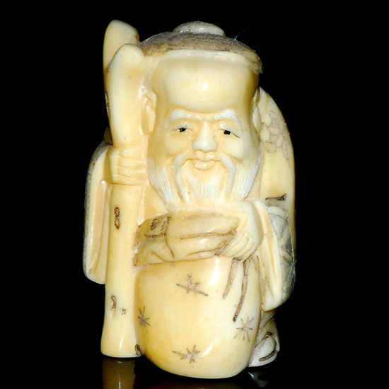 Carved OX Bone Japanese Netsuke Carving Human Figures - Click Image to Close
