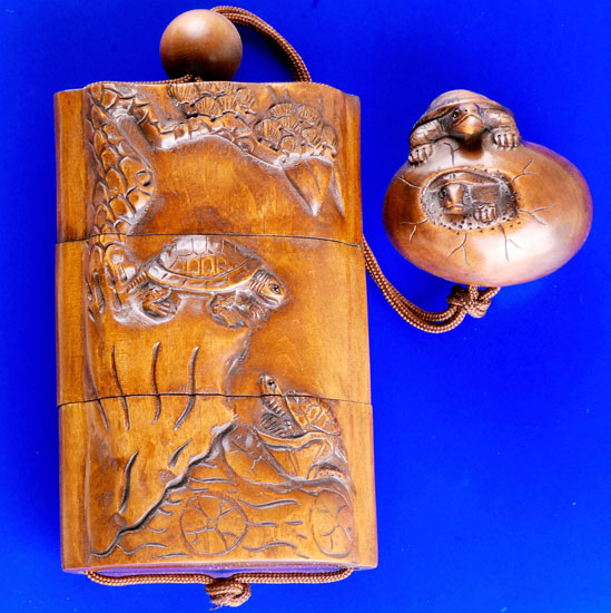 Hand Carved Japanese Boxwood Inro Netsuke Turtle 3.5" - Click Image to Close