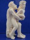3131142 Old Ivory Netsuke Western Couple